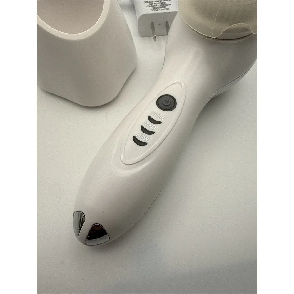 Clinique Sonic System Facial Cleansing Brush with Charger